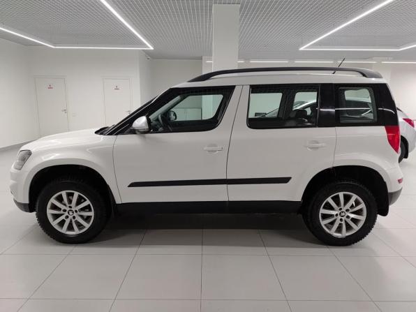 Skoda Yeti I Рестайлинг с пробегом 2015 года, цена 1 259 000 рублей, 156926 км, внедорожник, Автокод Объявления