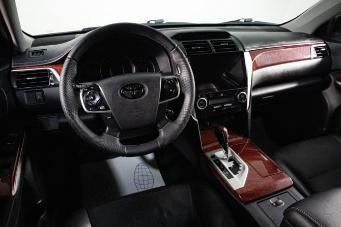 Toyota Camry VII (XV50) с пробегом 2012 года, цена 1 509 000 рублей, 272723 км, седан, Автокод Объявления