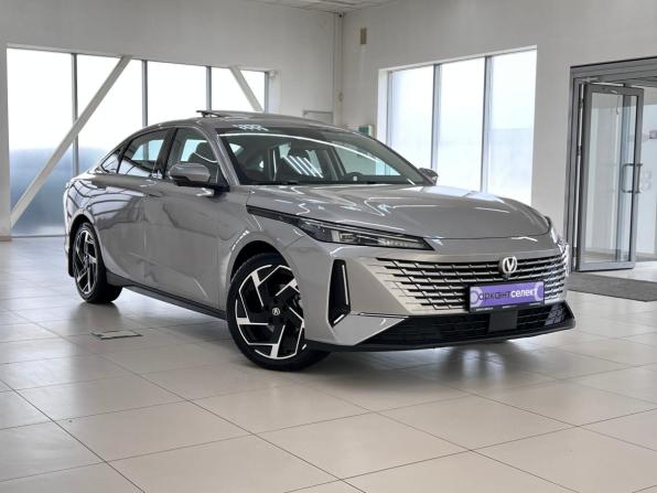 Changan Lamore с пробегом 2024 года, цена 2 000 000 рублей, 11037 км, седан, Автокод Объявления
