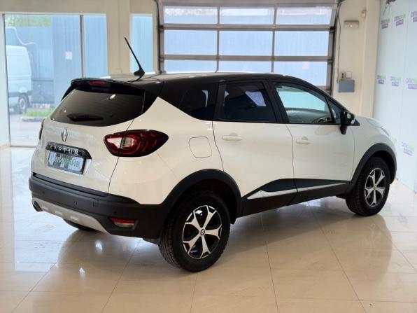 Renault Kaptur I Рестайлинг с пробегом 2021 года, цена 1 270 000 рублей, 103428 км, внедорожник, Автокод Объявления