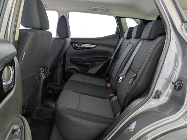 Nissan Qashqai II с пробегом 2018 года, цена 1 690 000 рублей, 125532 км, внедорожник, Автокод Объявления