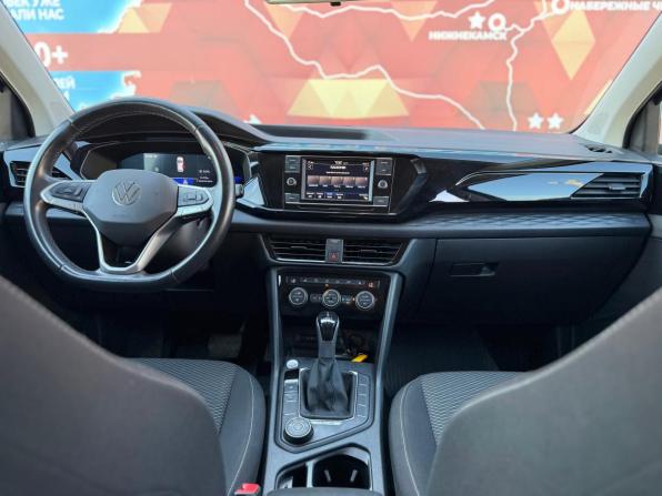 Volkswagen Taos I с пробегом 2021 года, цена 2 600 000 рублей, 62400 км, внедорожник, Автокод Объявления