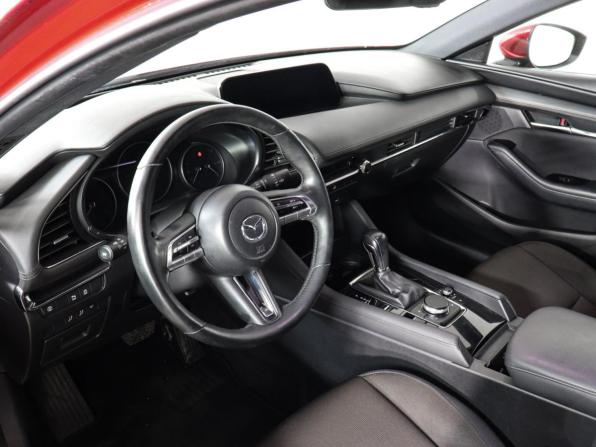 Mazda 3 IV (BP) с пробегом 2019 года, цена 2 100 000 рублей, 73467 км, хэтчбек, Автокод Объявления