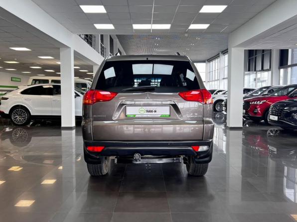 Mitsubishi Pajero Sport II с пробегом 2011 года, цена 1 645 000 рублей, 198605 км, внедорожник, Автокод Объявления