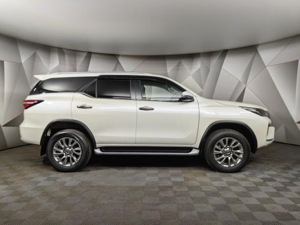Toyota Fortuner II Рестайлинг с пробегом 2021 года, цена 4 930 000 рублей, 68015 км, внедорожник, Автокод Объявления