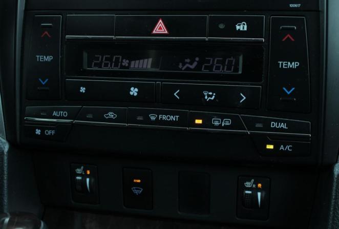 Toyota Camry VII (XV50) Рестайлинг с пробегом 2016 года, цена 2 190 000 рублей, 165569 км, седан, Автокод Объявления