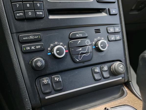 Volvo XC90 I Рестайлинг с пробегом 2009 года, цена 799 000 рублей, 357785 км, внедорожник, Автокод Объявления