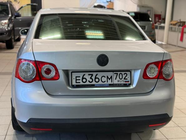 Volkswagen Jetta V с пробегом 2006 года, цена 490 000 рублей, 266066 км, седан, Автокод Объявления