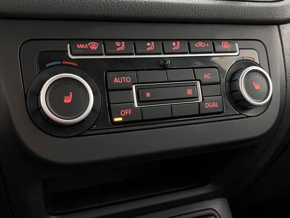 Volkswagen Tiguan I с пробегом 2010 года, цена 883 000 рублей, 252146 км, внедорожник, Автокод Объявления
