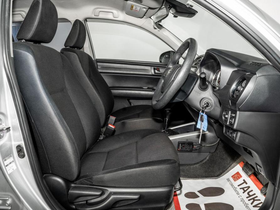 Toyota Corolla XI (E160 E170 E180) Иркутск  - изображение 5