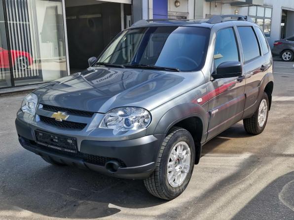 Chevrolet Niva I Рестайлинг с пробегом 2017 года, цена 849 000 рублей, 73389 км, внедорожник, Автокод Объявления