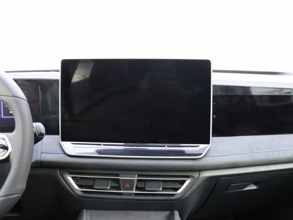 Volkswagen Tiguan III (China Market) с пробегом 2025 года, цена 4 399 000 рублей, 13408 км, внедорожник, Автокод Объявления