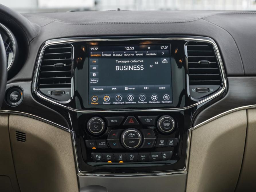 Jeep Grand Cherokee IV (WK2) Рестайлинг Москва  - изображение 14