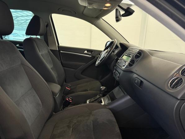 Volkswagen Tiguan I Рестайлинг с пробегом 2012 года, цена 1 250 000 рублей, 176705 км, внедорожник, Автокод Объявления