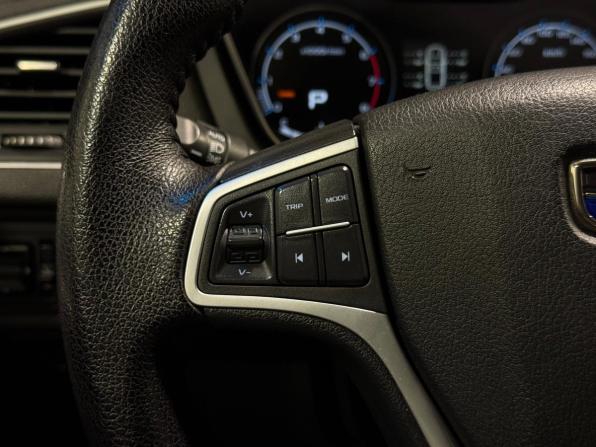 Geely Emgrand X7 I Рестайлинг 2 с пробегом 2018 года, цена 1 340 000 рублей, 117739 км, внедорожник, Автокод Объявления
