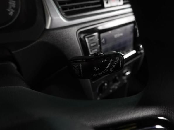 Skoda Rapid I Рестайлинг с пробегом 2018 года, цена 1 309 000 рублей, 91756 км, лифтбек, Автокод Объявления