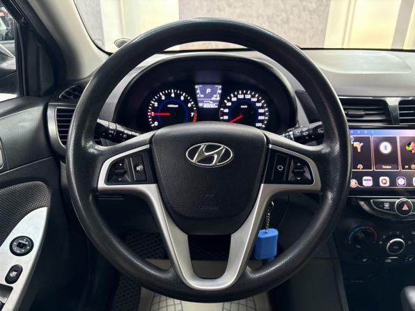 Hyundai Solaris I с пробегом 2011 года, цена 699 000 рублей, 189282 км, хэтчбек, Автокод Объявления