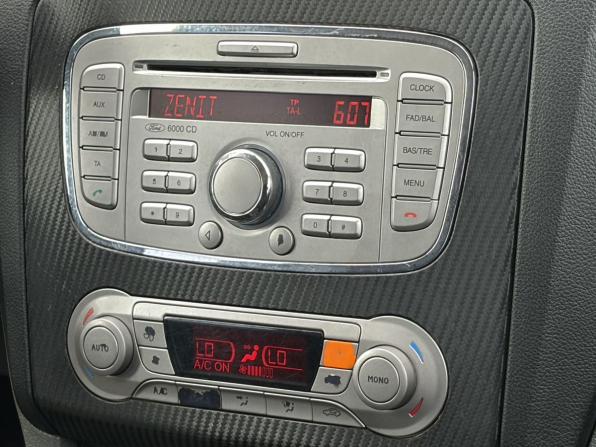 Ford Focus II Рестайлинг с пробегом 2008 года, цена 459 000 рублей, 201300 км, хэтчбек, Автокод Объявления
