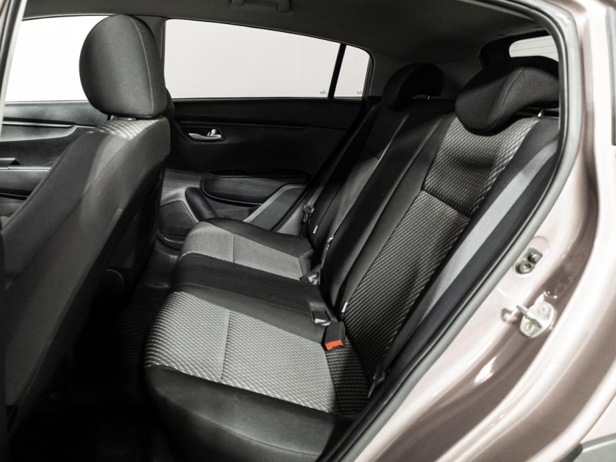 Kia Rio IV Санкт-Петербург  - изображение 10