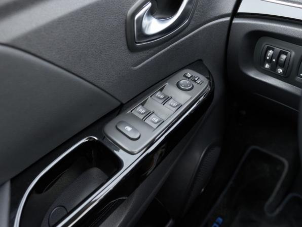 Renault Kaptur I Рестайлинг с пробегом 2020 года, цена 1 678 000 рублей, 73473 км, внедорожник, Автокод Объявления