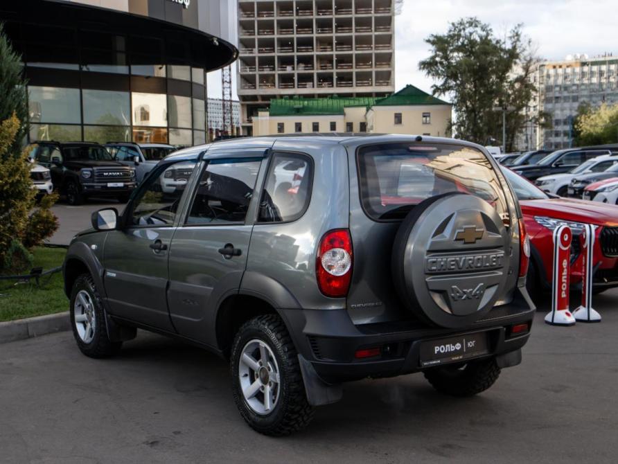 Chevrolet Niva I Рестайлинг Москва  - изображение 6