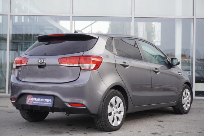 Kia Rio III Рестайлинг с пробегом 2017 года, цена 995 000 рублей, 173000 км, хэтчбек, Автокод Объявления