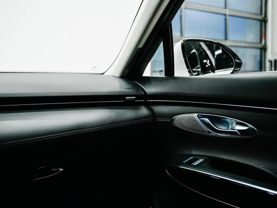 Genesis GV70 I Красноярск  - изображение 15