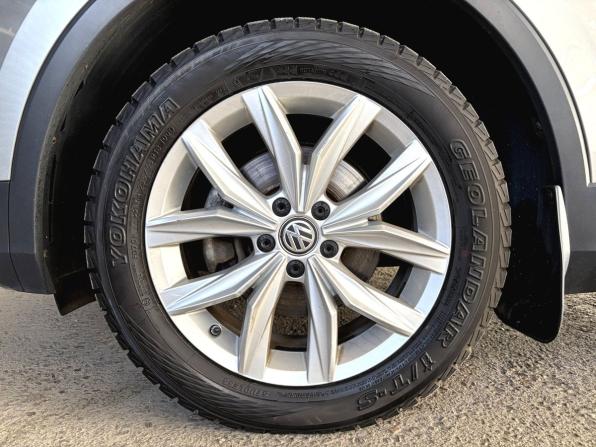 Volkswagen Tiguan II с пробегом 2017 года, цена 2 450 000 рублей, 134743 км, внедорожник, Автокод Объявления