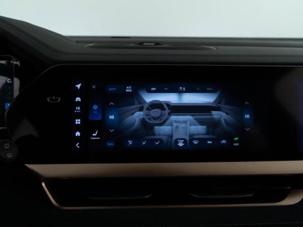 Geely Monjaro I с пробегом 2023 года, цена 3 248 046 рублей, 32003 км, внедорожник, Автокод Объявления