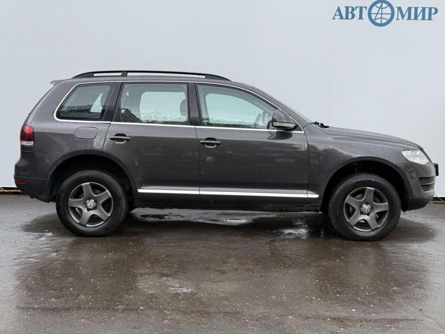 Volkswagen Touareg I Рестайлинг Москва  - изображение 4