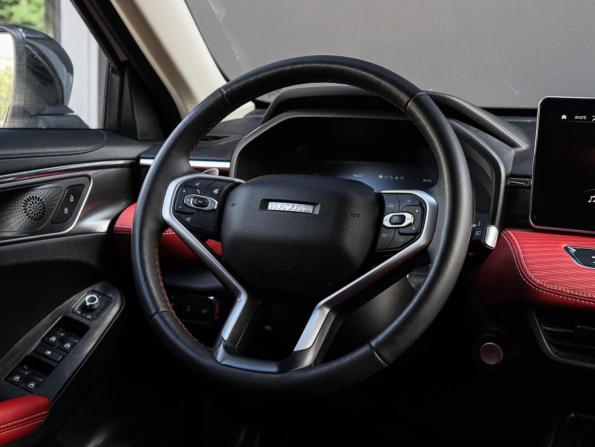Haval Jolion I Рестайлинг с пробегом 2025 года, цена 2 090 000 рублей, 27457 км, внедорожник, Автокод Объявления