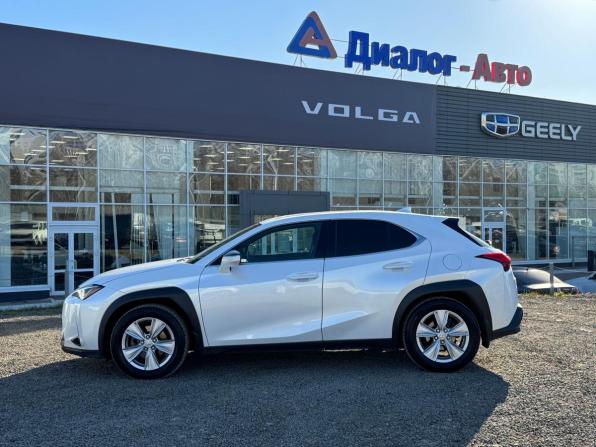 Lexus UX I с пробегом 2019 года, цена 2 360 000 рублей, 108973 км, внедорожник, Автокод Объявления