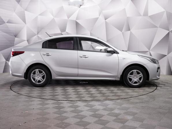 Kia Rio IV с пробегом 2017 года, цена 977 000 рублей, 197000 км, седан, Автокод Объявления