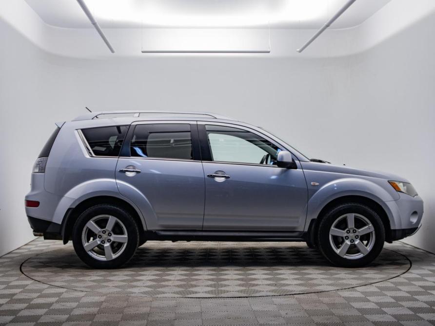 Mitsubishi Outlander II Москва  - изображение 4