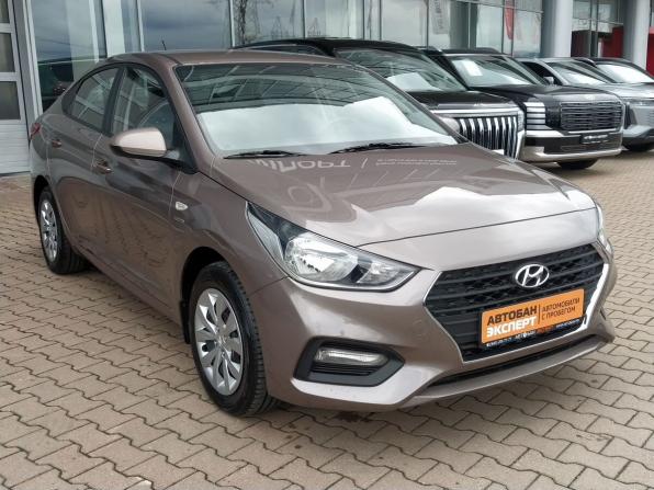 Hyundai Solaris II с пробегом 2019 года, цена 1 299 000 рублей, 147000 км, седан, Автокод Объявления