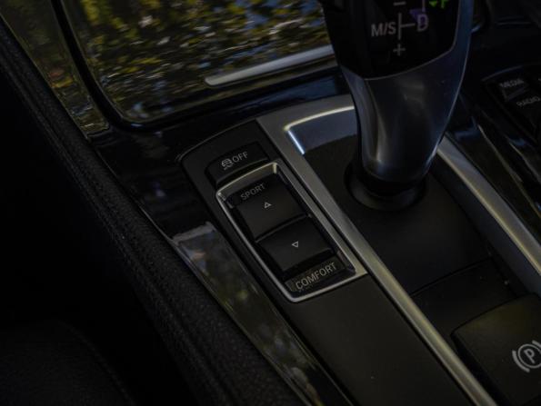 BMW 5 серии VI (F10/F11/F07) Рестайлинг с пробегом 2015 года, цена 2 130 000 рублей, 120008 км, седан, Автокод Объявления