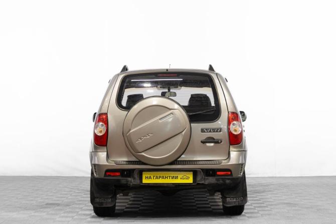 Chevrolet Niva I Рестайлинг с пробегом 2009 года, цена 499 000 рублей, 271000 км, внедорожник, Автокод Объявления