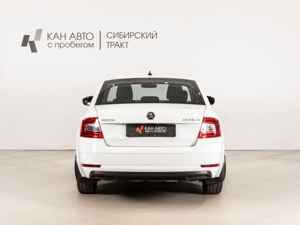 Skoda Octavia III (A7) Рестайлинг с пробегом 2019 года, цена 1 806 200 рублей, 72797 км, лифтбек, Автокод Объявления