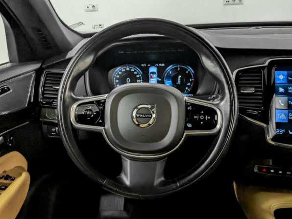 Volvo XC90 II с пробегом 2017 года, цена 3 550 000 рублей, 157203 км, внедорожник, Автокод Объявления