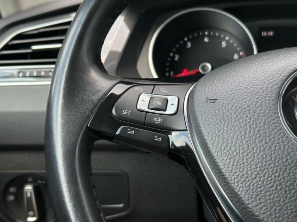 Volkswagen Tiguan II с пробегом 2019 года, цена 2 220 000 рублей, 73466 км, внедорожник, Автокод Объявления