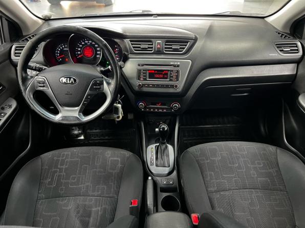 Kia Rio III Рестайлинг с пробегом 2015 года, цена 800 000 рублей, 239000 км, седан, Автокод Объявления