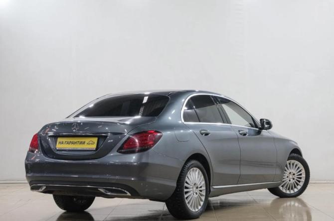 Mercedes-Benz C-Класс IV (W205) Рестайлинг с пробегом 2019 года, цена 3 659 000 рублей, 136000 км, седан, Автокод Объявления