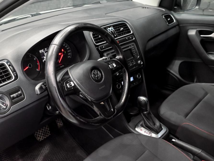 Volkswagen Polo V Рестайлинг Екатеринбург  - изображение 17