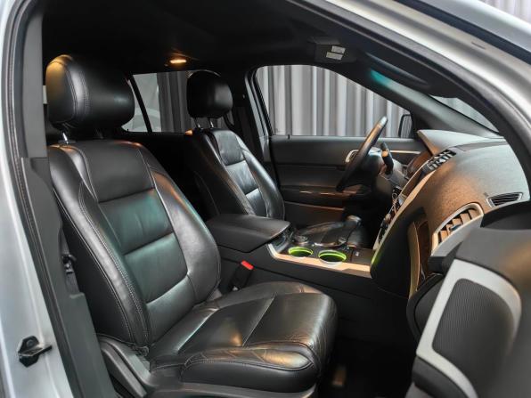 Ford Explorer V с пробегом 2012 года, цена 1 333 000 рублей, 228933 км, внедорожник, Автокод Объявления