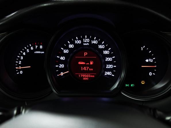 Kia Ceed II Рестайлинг с пробегом 2016 года, цена 1 129 700 рублей, 179564 км, хэтчбек, Автокод Объявления