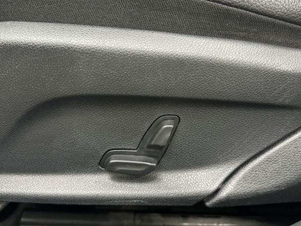 Mercedes-Benz E-Класс V (W213 S213 C238) с пробегом 2017 года, цена 2 550 000 рублей, 196543 км, седан, Автокод Объявления