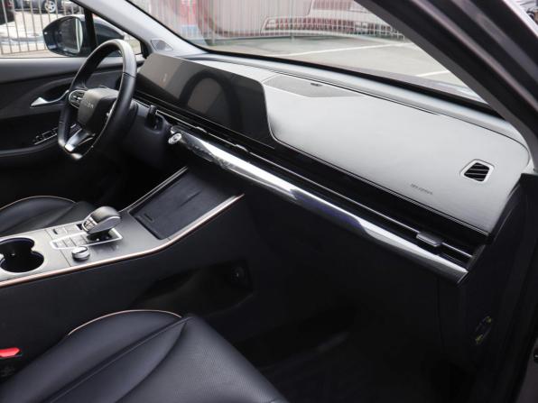 Omoda C5 I Рестайлинг с пробегом 2024 года, цена 1 897 000 рублей, 16428 км, внедорожник, Автокод Объявления