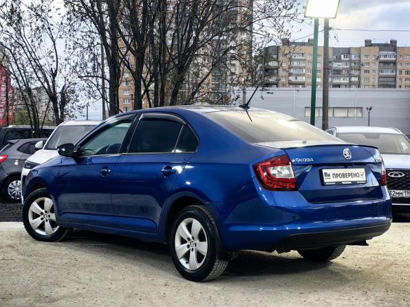 Skoda Rapid I с пробегом 2017 года, цена 1 019 000 рублей, 108000 км, лифтбек, Автокод Объявления