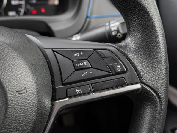 Nissan Note II Рестайлинг с пробегом 2017 года, цена 1 315 000 рублей, 89409 км, хэтчбек, Автокод Объявления