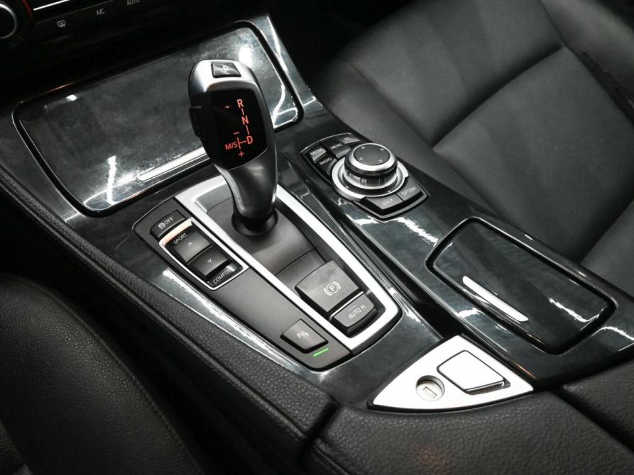 BMW 5 серии VI (F10/F11/F07) Рестайлинг Екатеринбург  - изображение 16